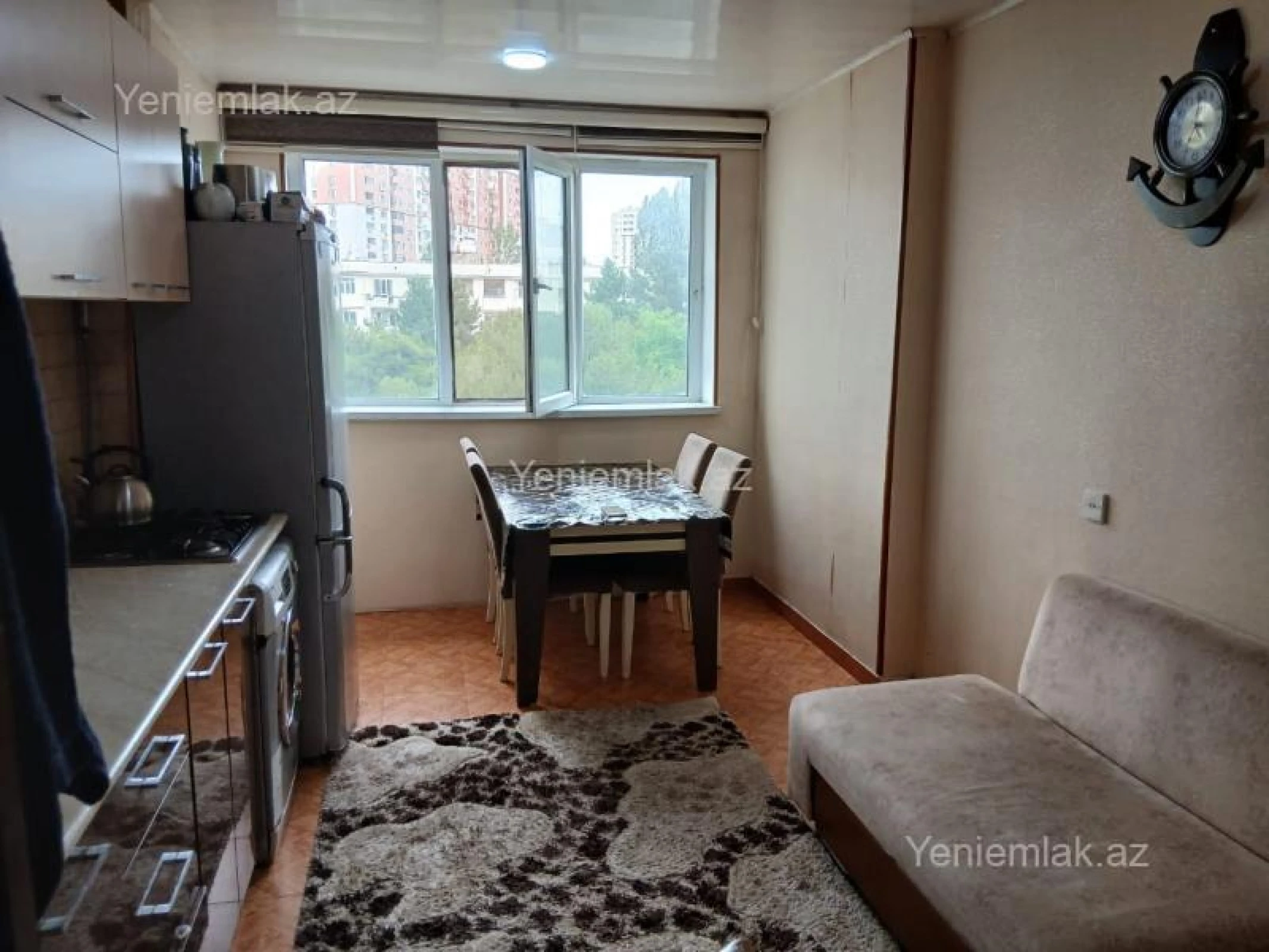 Satılır 3 otaqlı köhnə tikili 85 m²