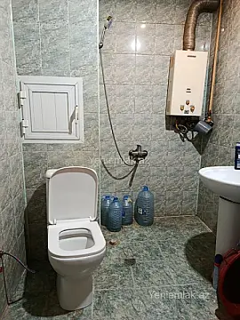 Satılır 1 otaqlı köhnə tikili 40 m²