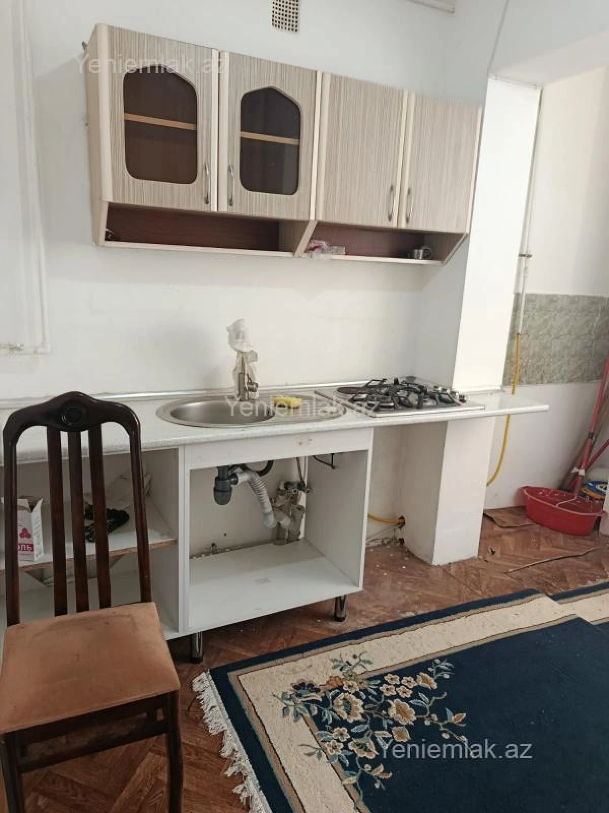 Satılır 1 otaqlı köhnə tikili 40 m²