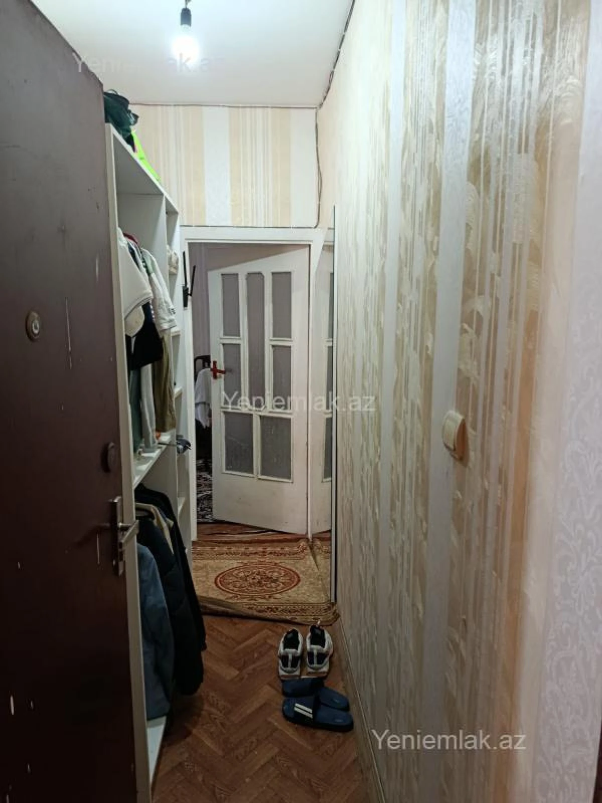 Satılır 1 otaqlı köhnə tikili 40 m²