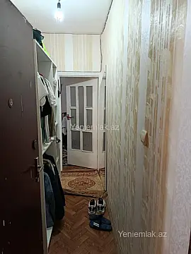 Satılır 1 otaqlı köhnə tikili 40 m²