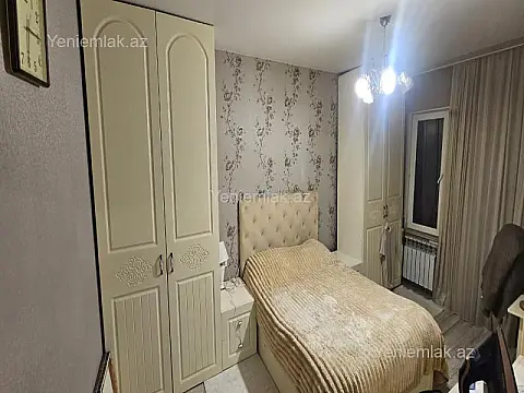 Satılır 3 otaqlı köhnə tikili 75 m²