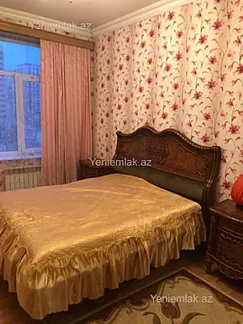 Satılır 2 otaqlı köhnə tikili 65 m²