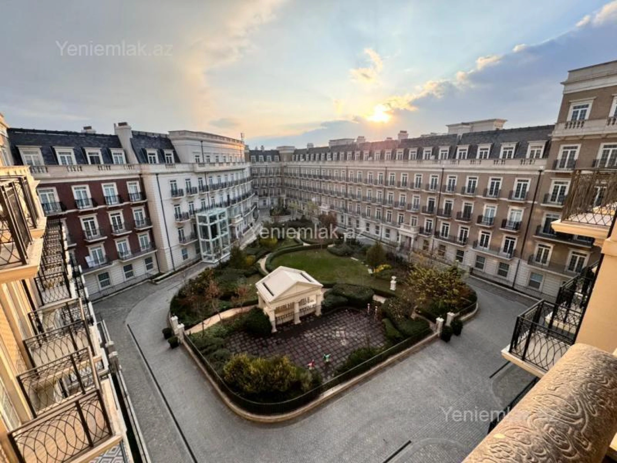 Satılır 4 otaqlı yeni tikili 111 m²