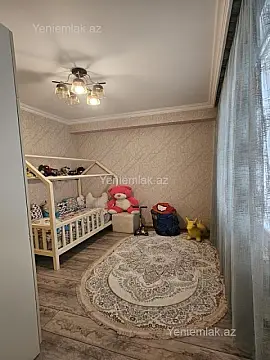 Satılır 3 otaqlı yeni tikili 76 m²