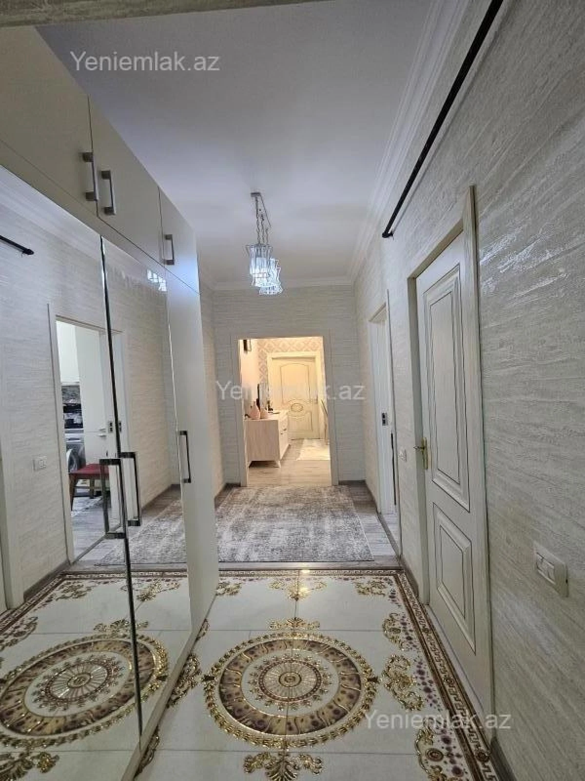 Satılır 3 otaqlı yeni tikili 76 m²