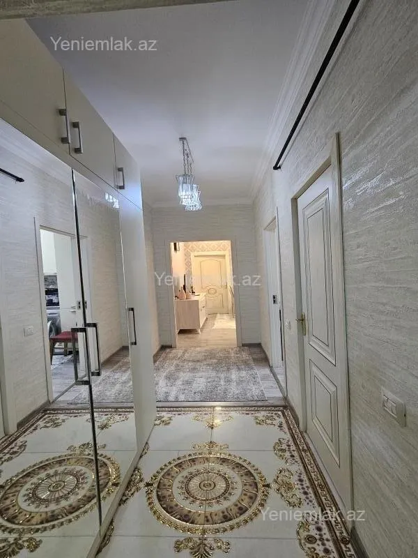 Satılır 3 otaqlı yeni tikili 76 m²
