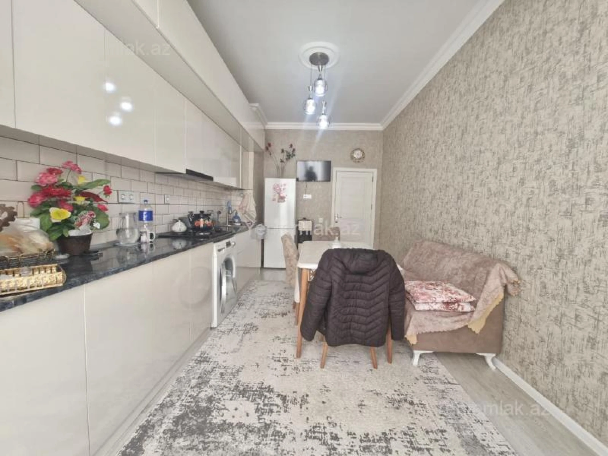 Satılır 3 otaqlı yeni tikili 113 m²