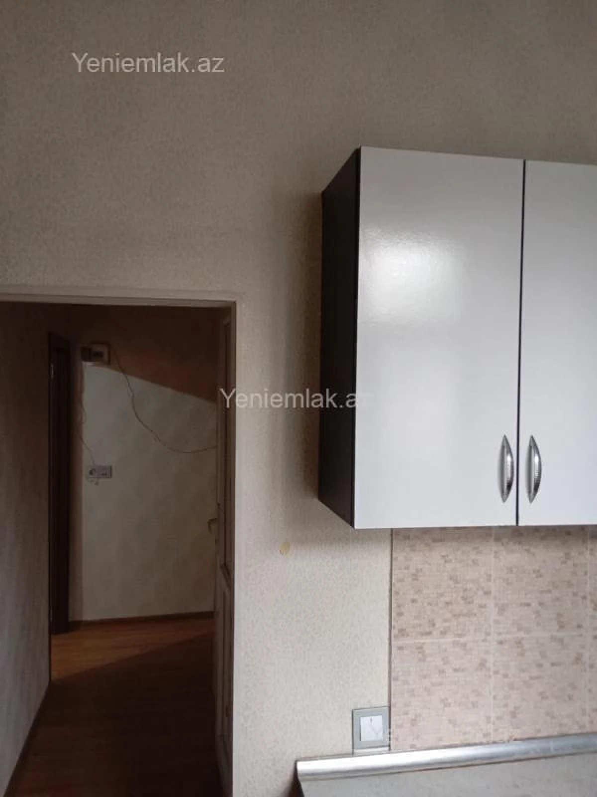 Satılır 1 otaqlı köhnə tikili 40 m²