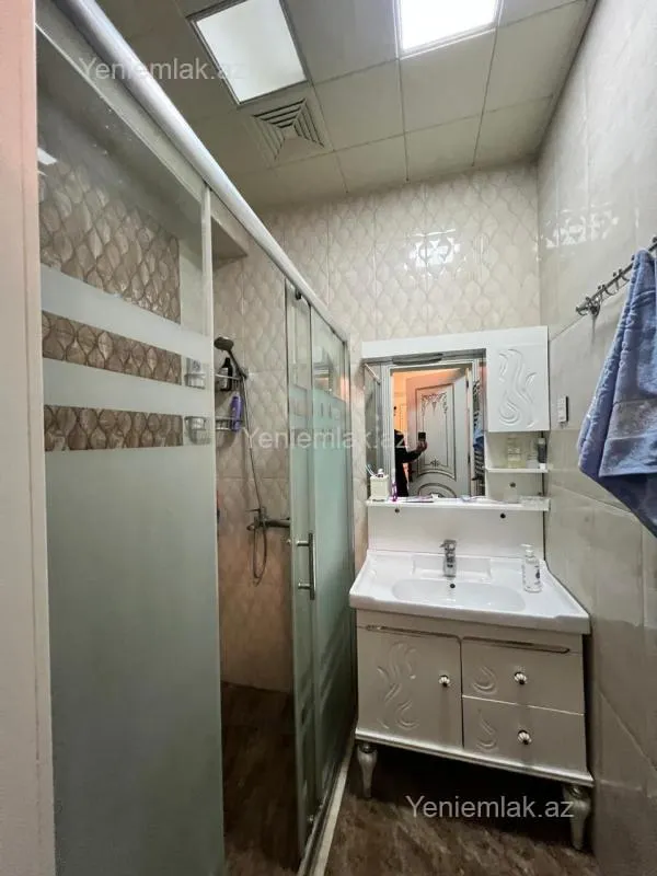 Satılır 3 otaqlı yeni tikili 93 m²