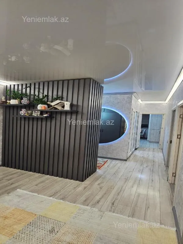 Satılır 3 otaqlı köhnə tikili 90 m²
