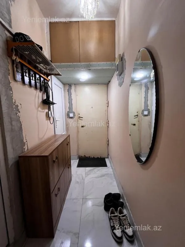 Satılır 2 otaqlı köhnə tikili 45 m²