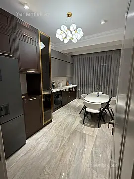 Satılır 3 otaqlı yeni tikili 122 m²