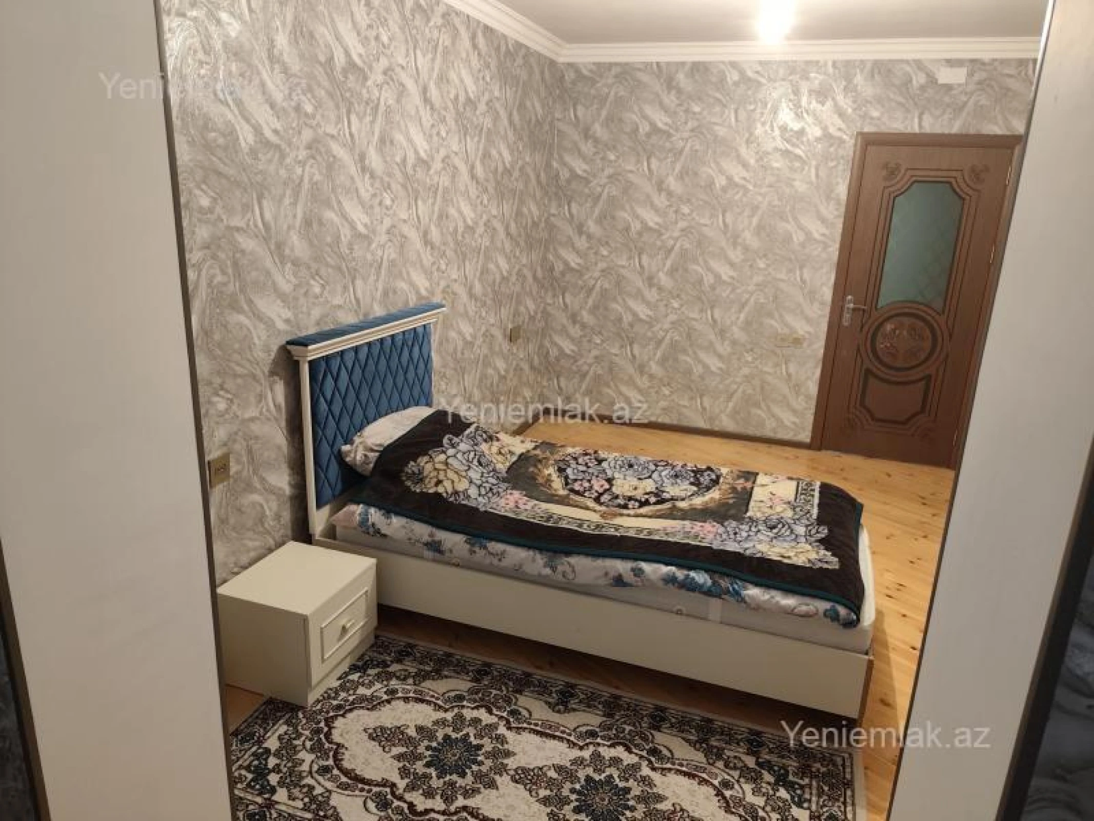 Satılır 4 otaqlı köhnə tikili 95 m²