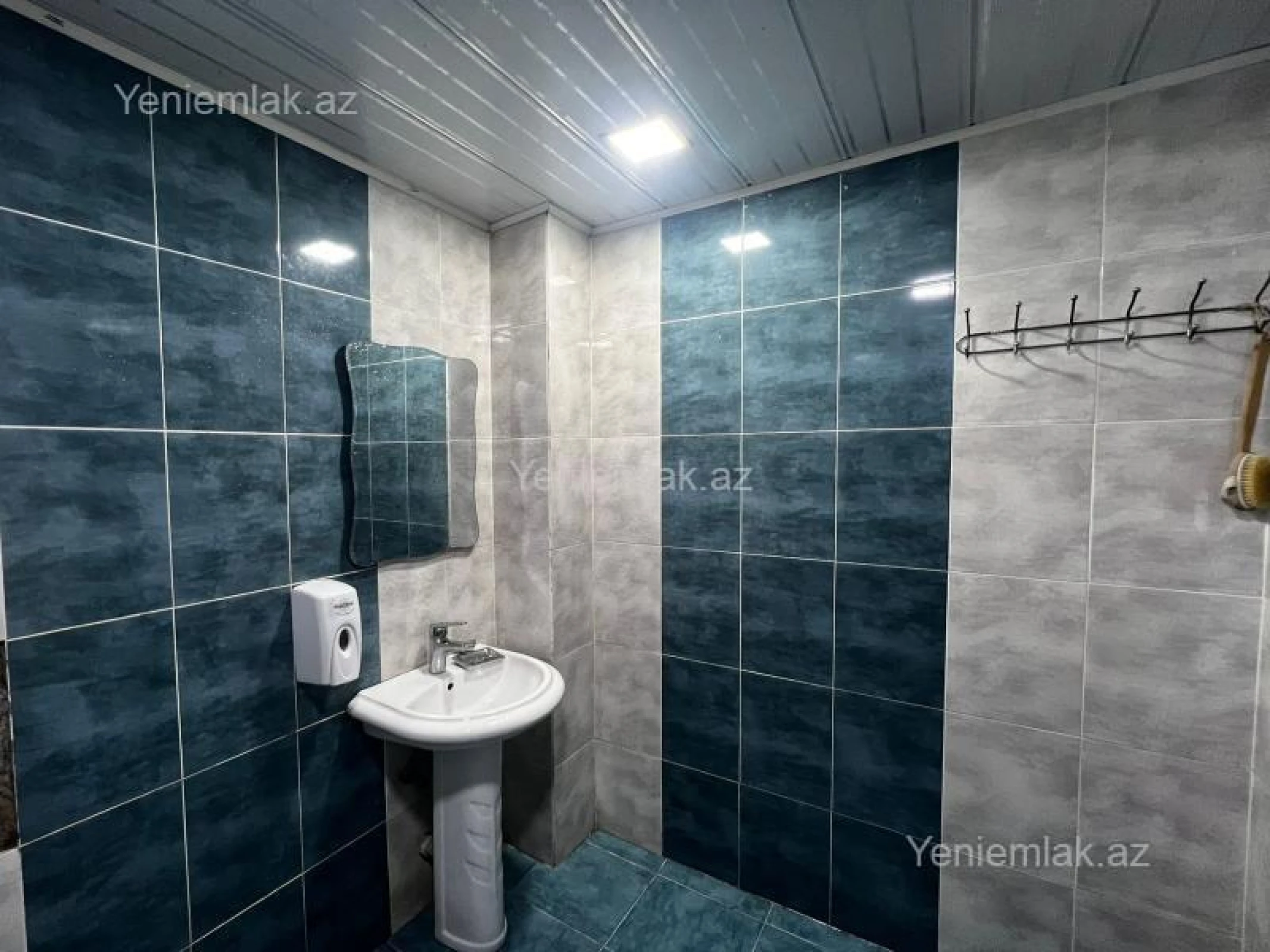 Satılır 3 otaqlı yeni tikili 100 m²