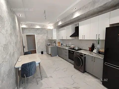 Satılır 3 otaqlı yeni tikili 122 m²