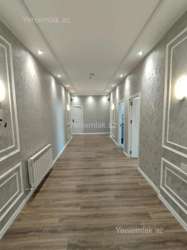 Satılır 3 otaqlı yeni tikili 122 m²