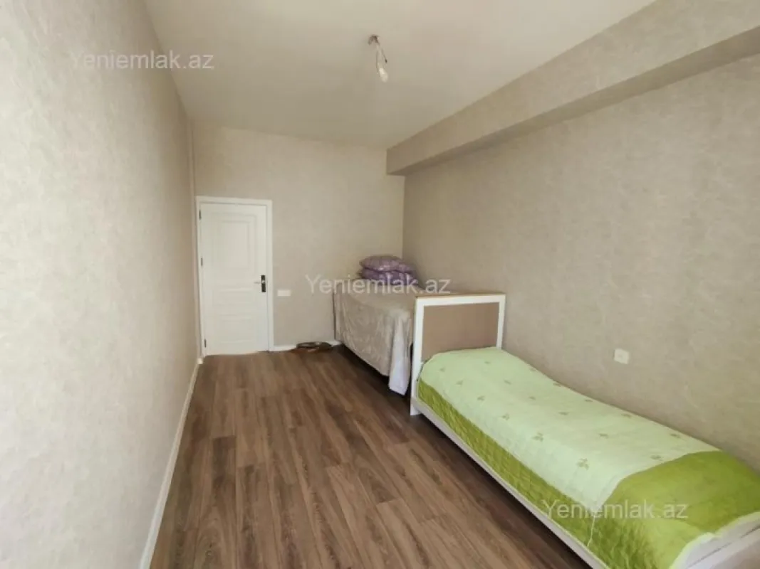 Satılır 3 otaqlı yeni tikili 122 m²