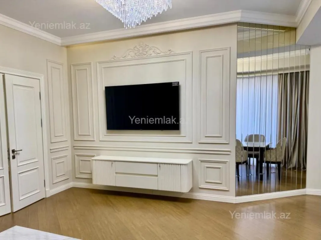 Satılır 4 otaqlı yeni tikili 205 m²