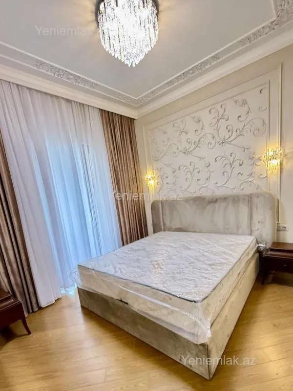 Satılır 4 otaqlı yeni tikili 205 m²