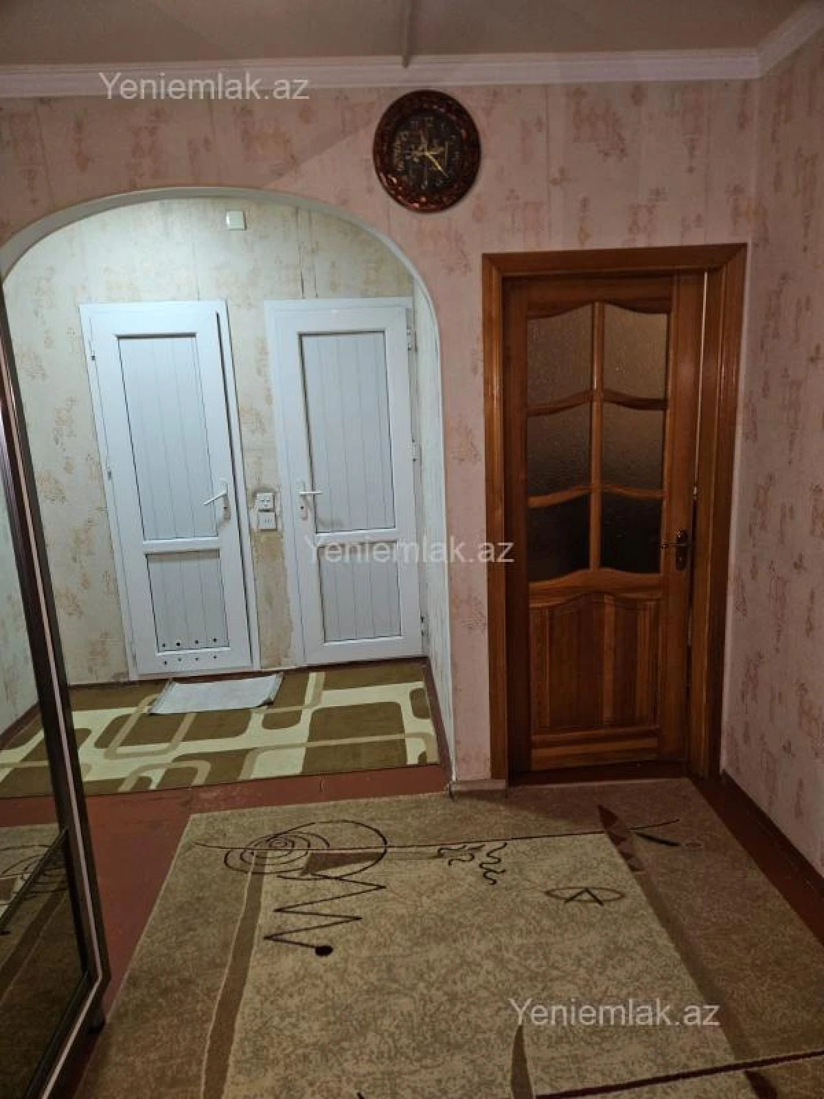 Satılır 3 otaqlı köhnə tikili 85 m²