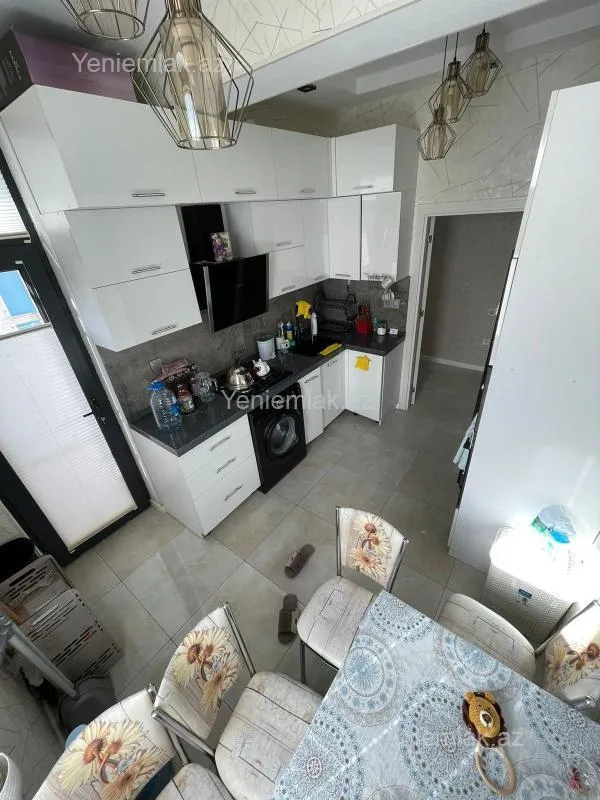 Satılır 3 otaqlı yeni tikili 90 m²