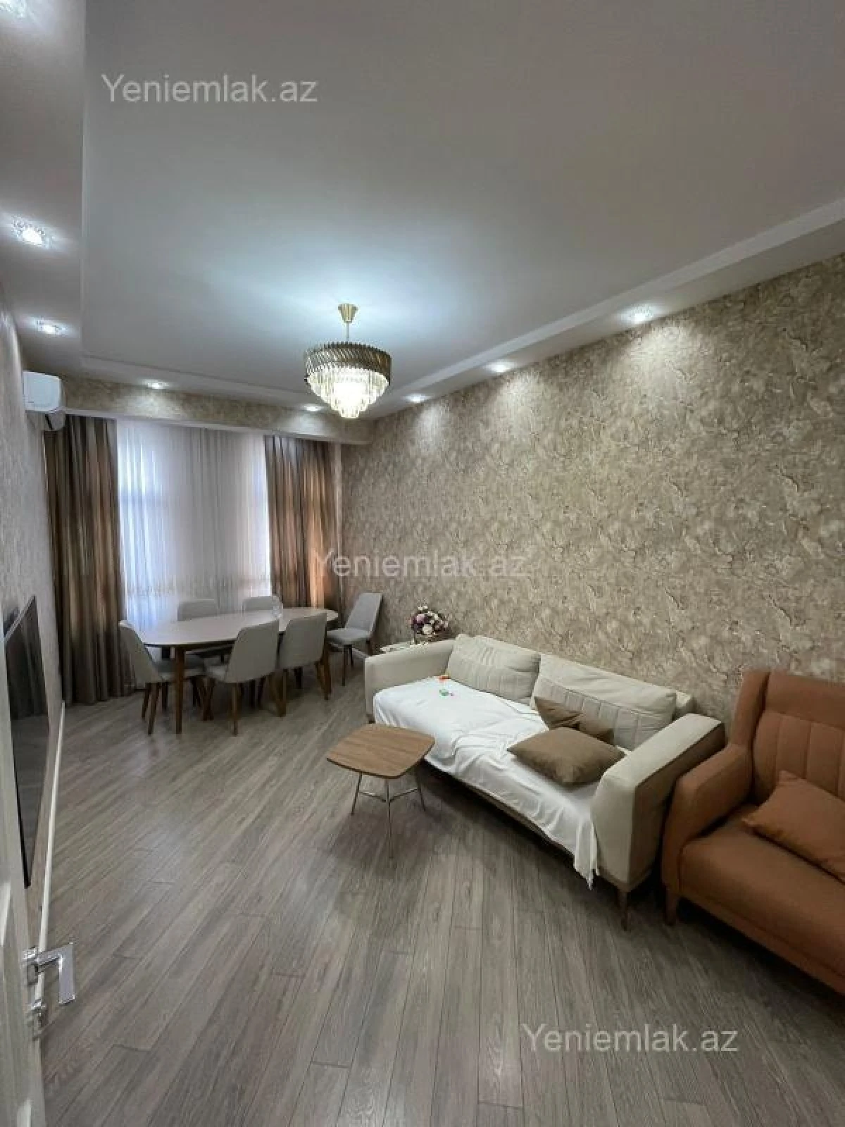 Satılır 3 otaqlı yeni tikili 90 m²