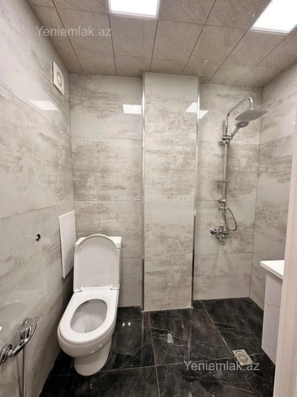 Satılır 2 otaqlı yeni tikili 55 m²