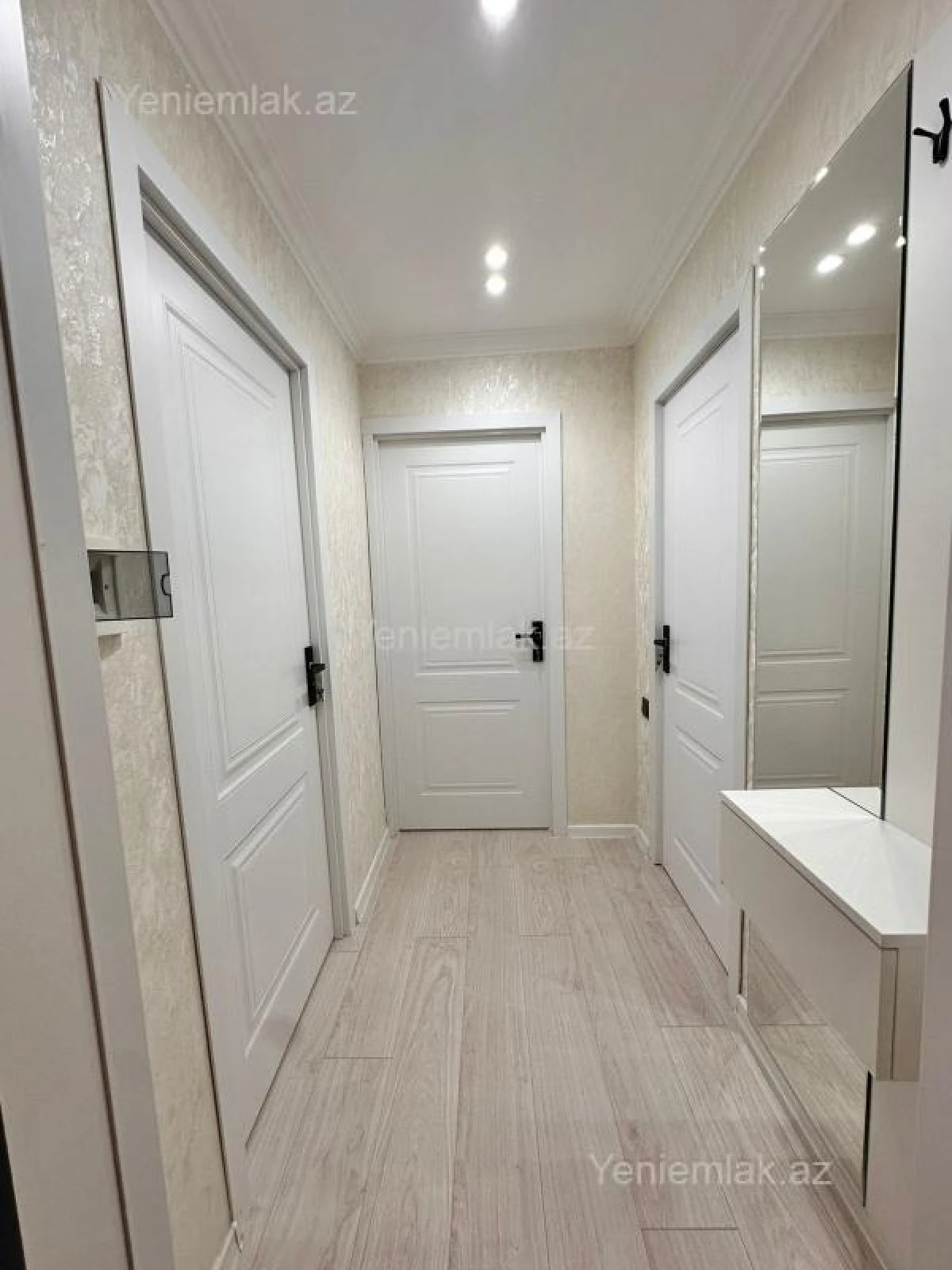 Satılır 2 otaqlı yeni tikili 55 m²