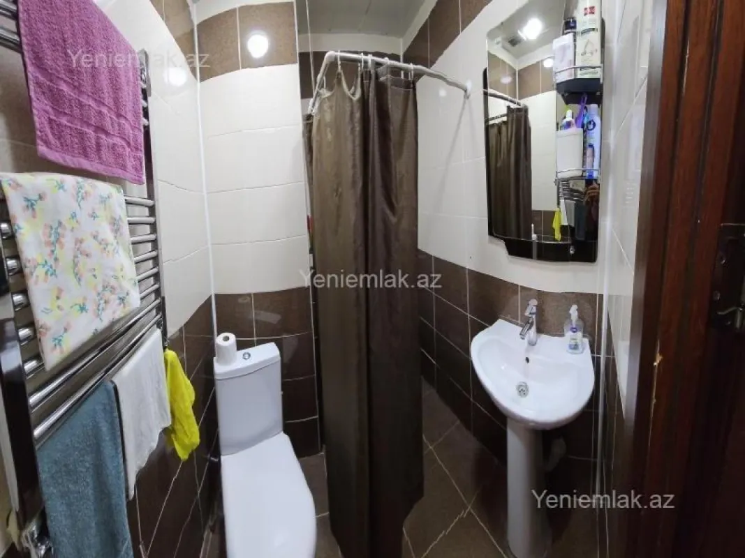 Satılır 1 otaqlı yeni tikili 43 m²