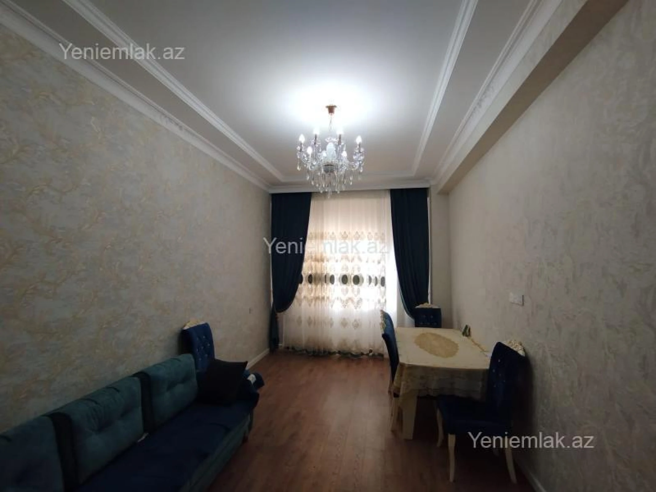 Satılır 3 otaqlı köhnə tikili 82 m²