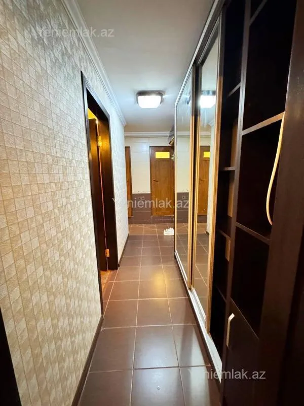 Satılır 2 otaqlı köhnə tikili 55 m²