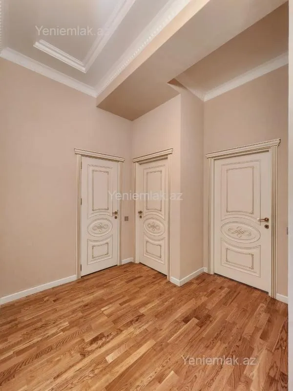 Satılır 3 otaqlı yeni tikili 98 m²