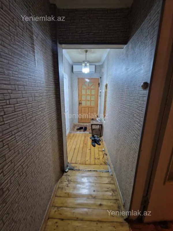 Satılır 2 otaqlı köhnə tikili 46 m²