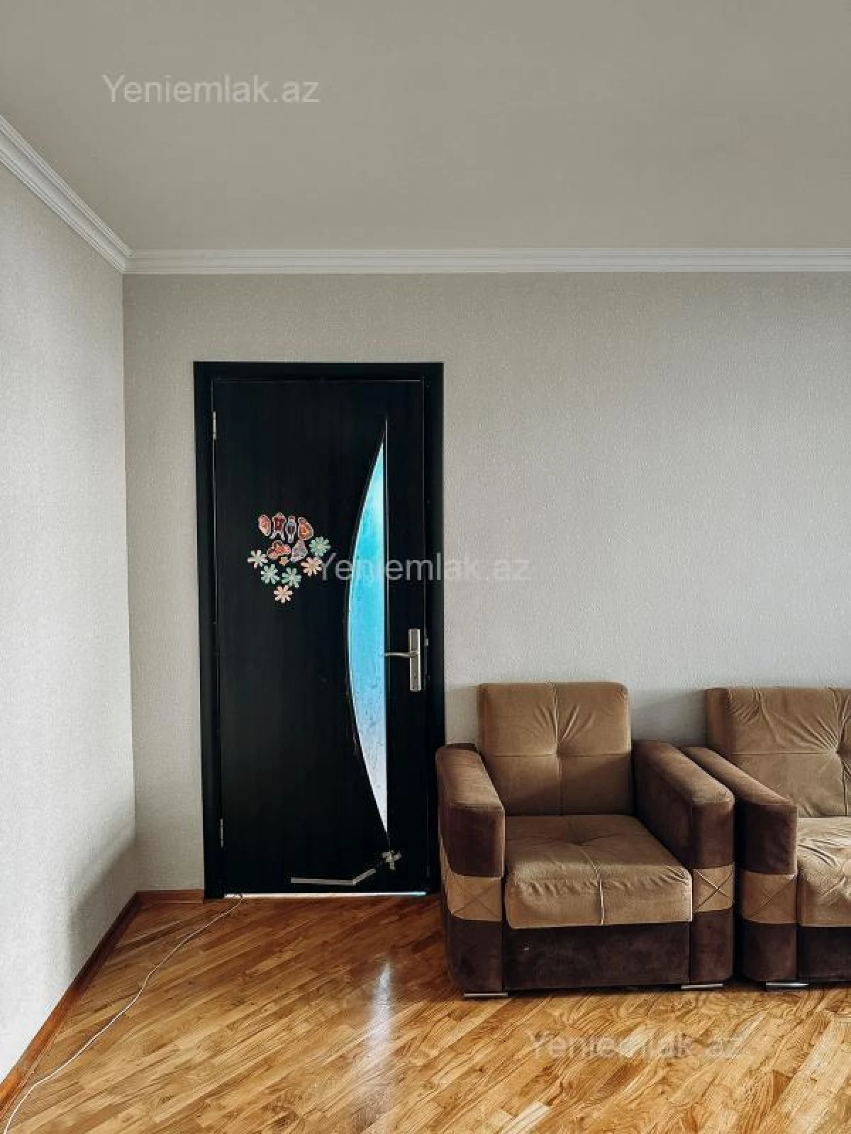 Satılır 2 otaqlı köhnə tikili 60 m²