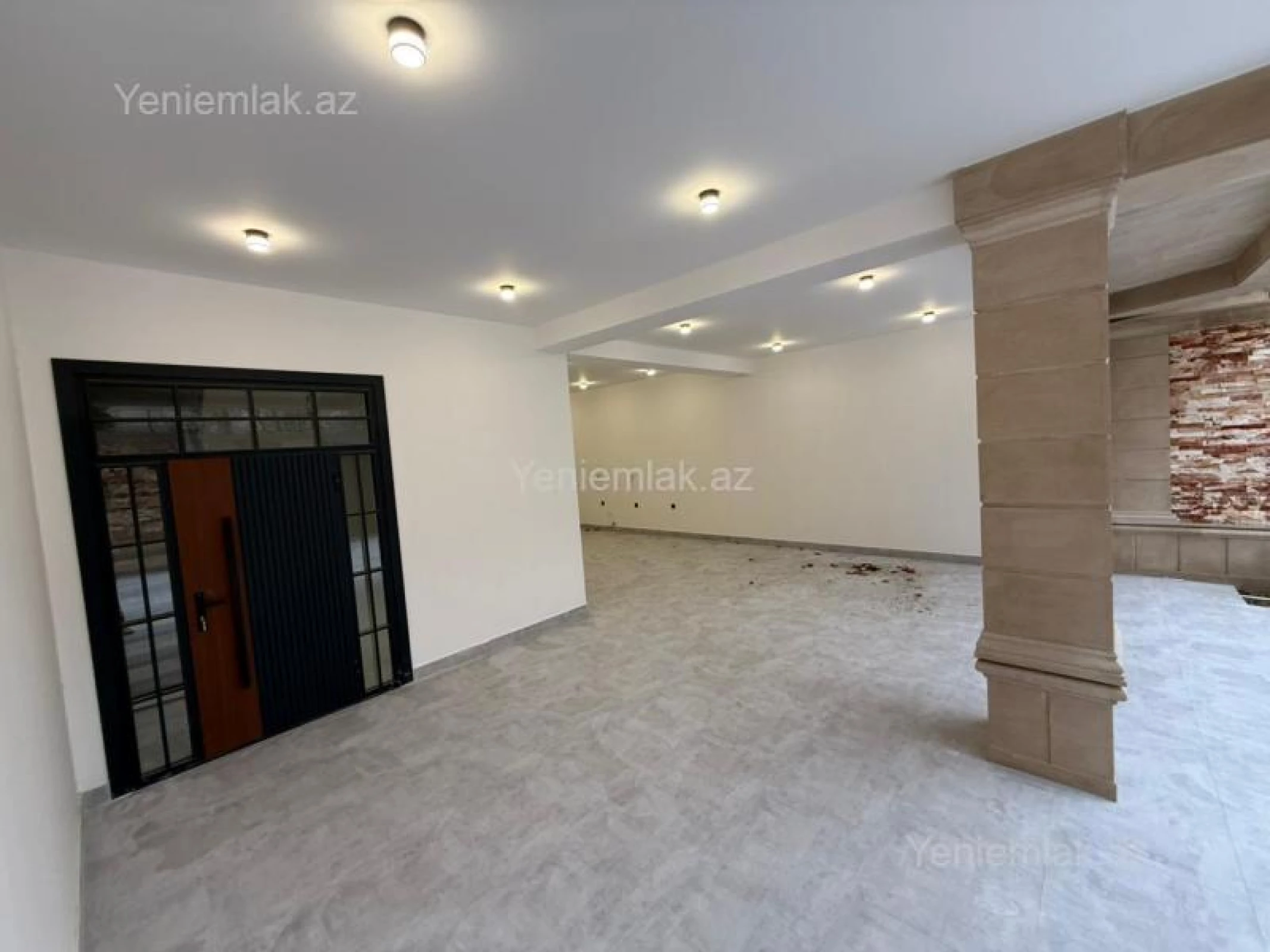Satılır 7 otaqlı həyət evi 400 m²