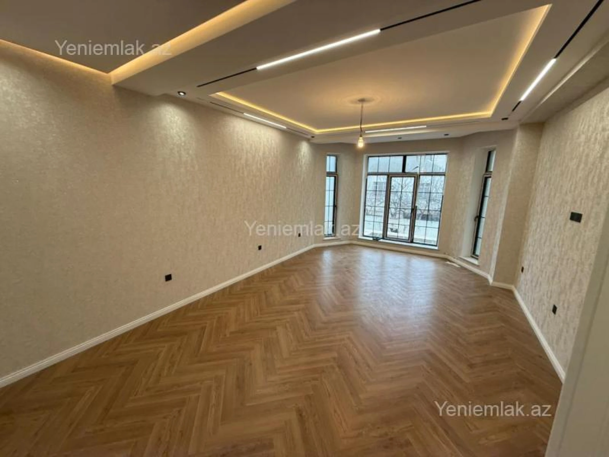 Satılır 7 otaqlı həyət evi 400 m²