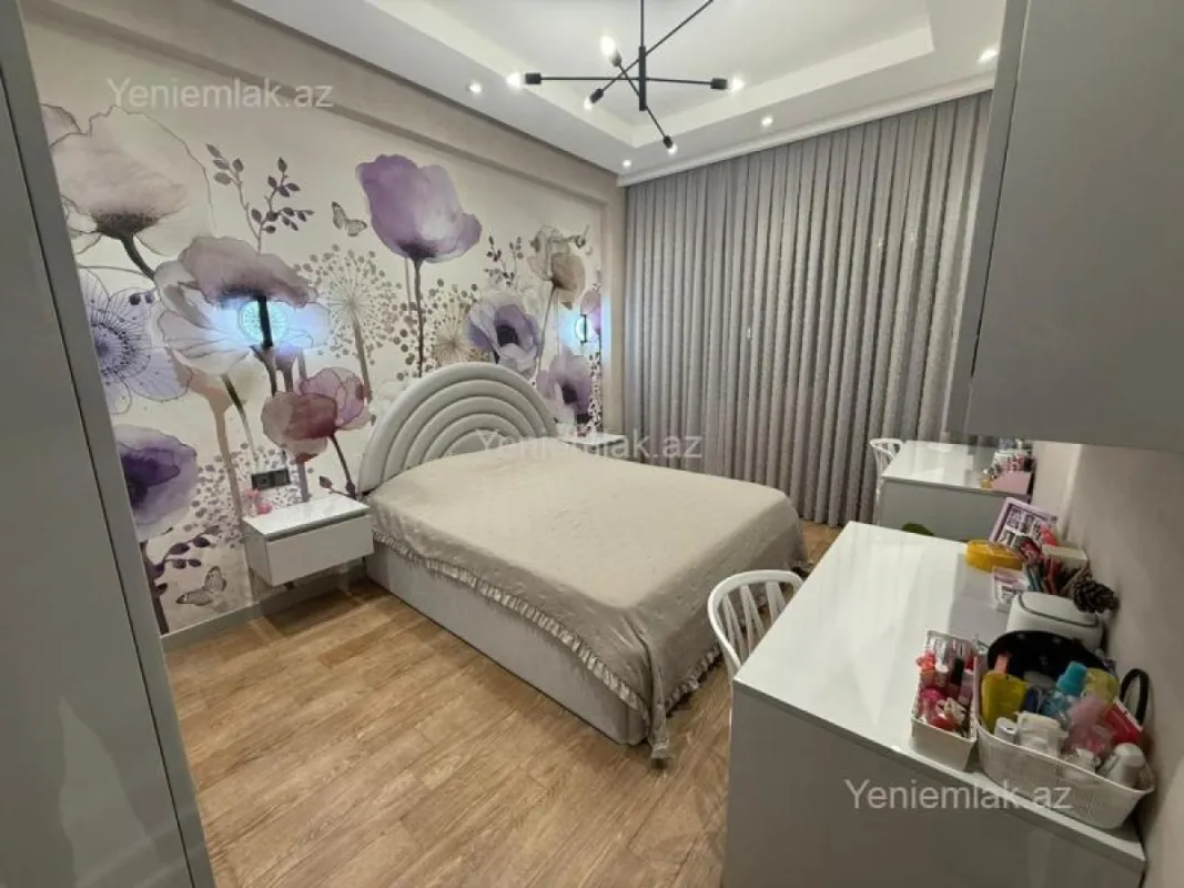 Satılır 3 otaqlı yeni tikili 85 m²