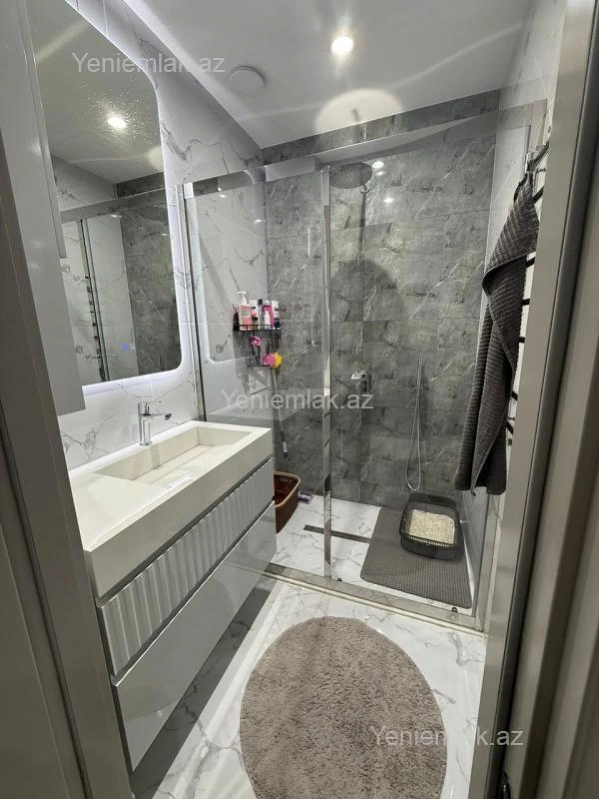 Satılır 3 otaqlı yeni tikili 85 m²