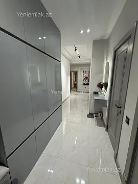 Satılır 3 otaqlı yeni tikili 85 m²