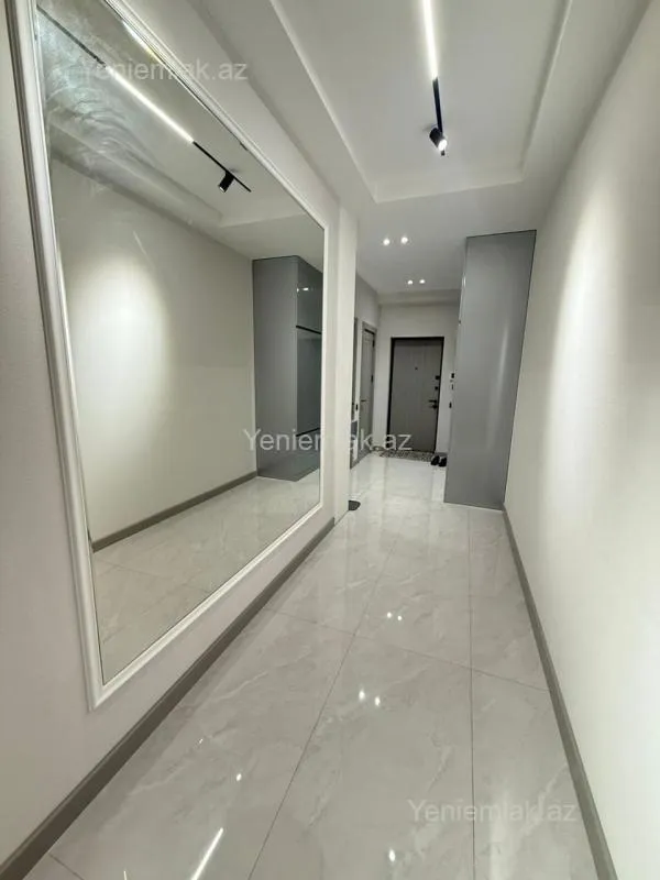 Satılır 3 otaqlı yeni tikili 85 m²