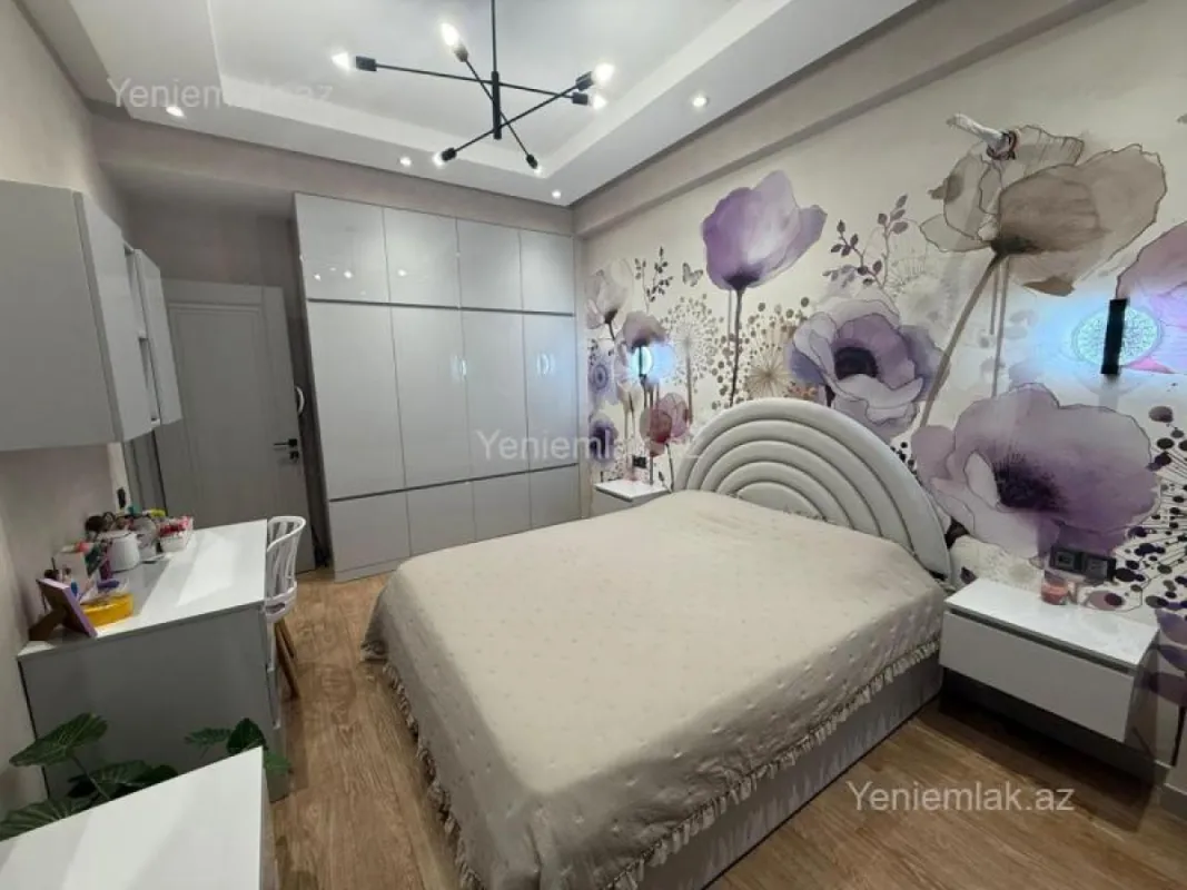 Satılır 3 otaqlı yeni tikili 85 m²