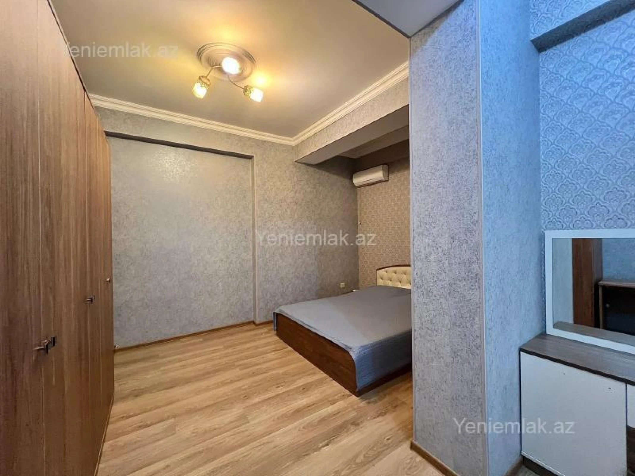 Satılır 3 otaqlı yeni tikili 115 m²