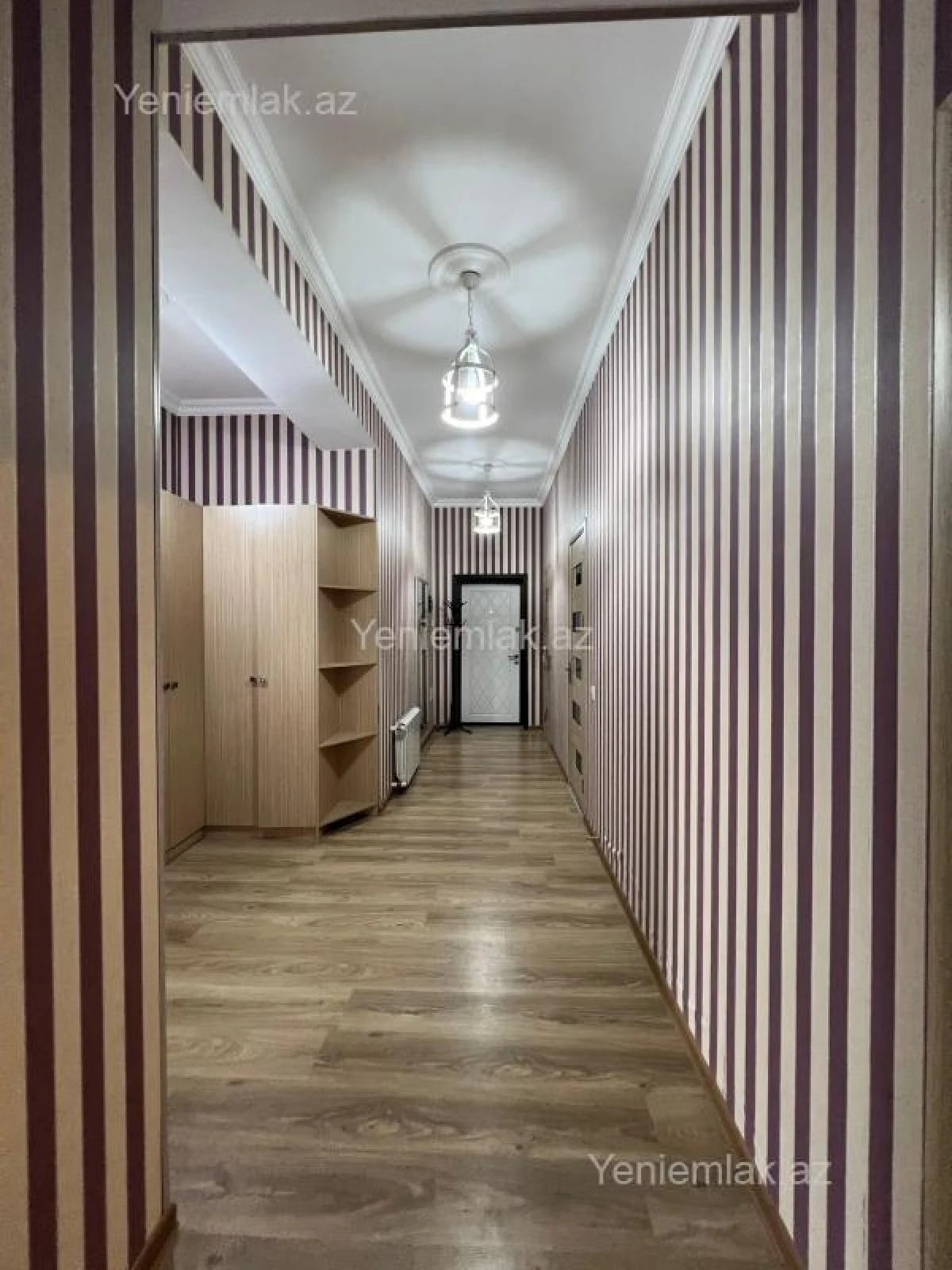 Satılır 3 otaqlı yeni tikili 115 m²