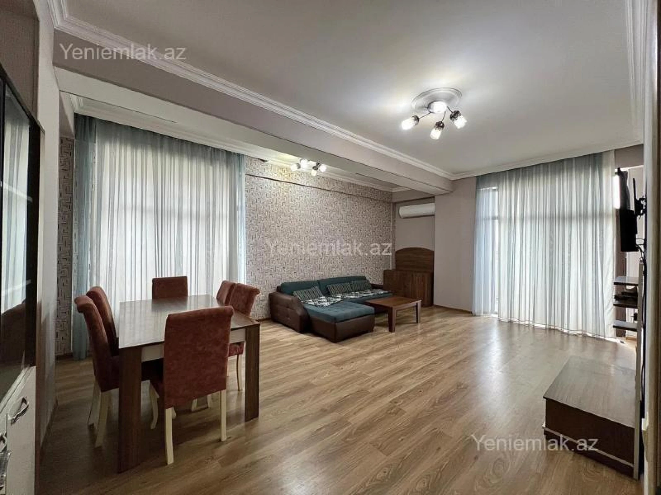 Satılır 3 otaqlı yeni tikili 115 m²