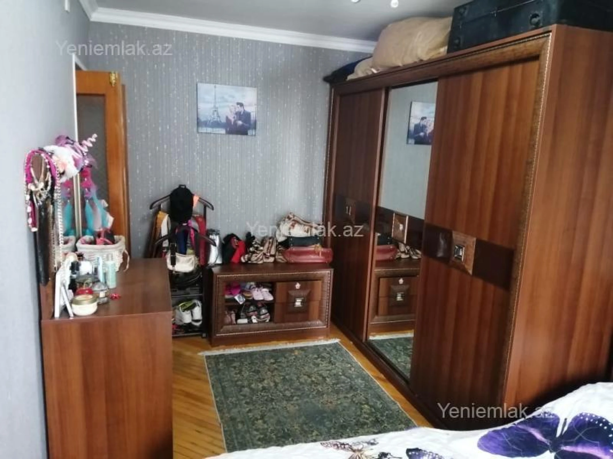 Satılır 3 otaqlı köhnə tikili 90 m²