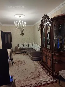 Satılır 4 otaqlı köhnə tikili 90 m²
