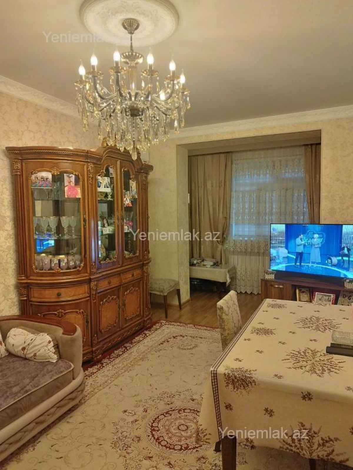 Satılır 4 otaqlı köhnə tikili 90 m²