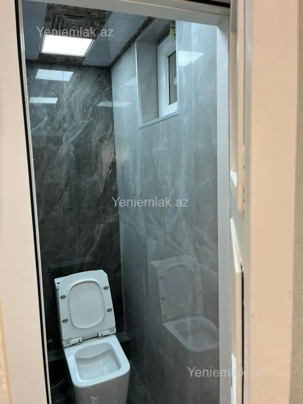 Satılır 2 otaqlı köhnə tikili 65 m²