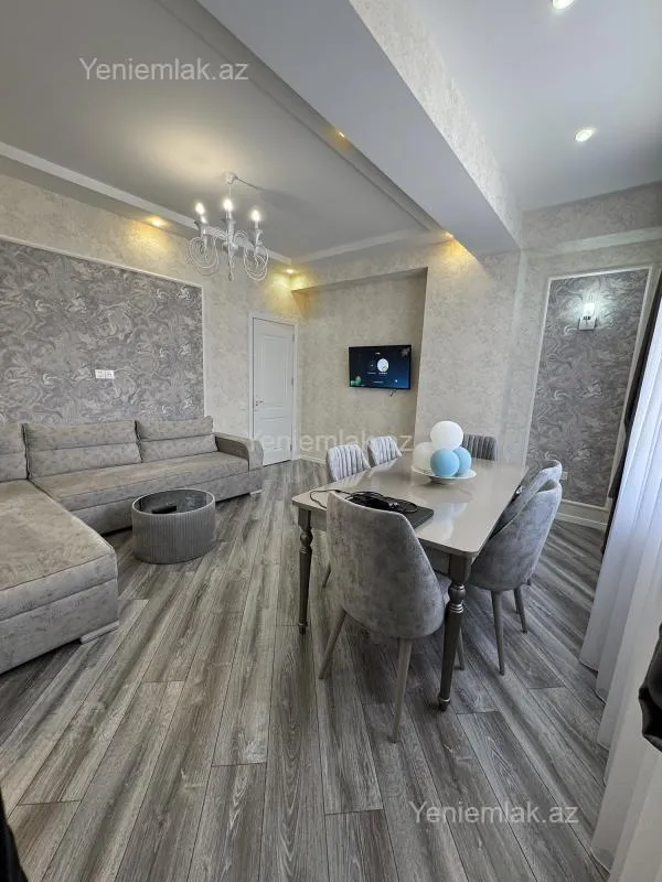 Satılır 2 otaqlı yeni tikili 77 m²